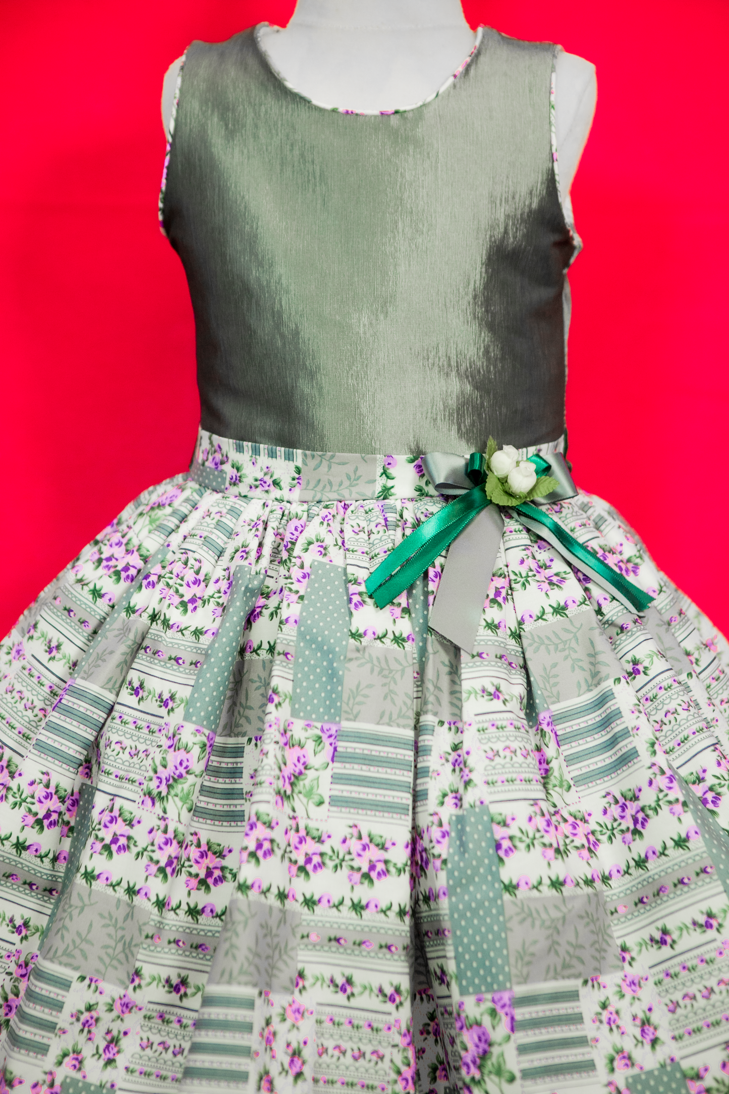 Custom Girl Dress "Green Accents" NDesign #1